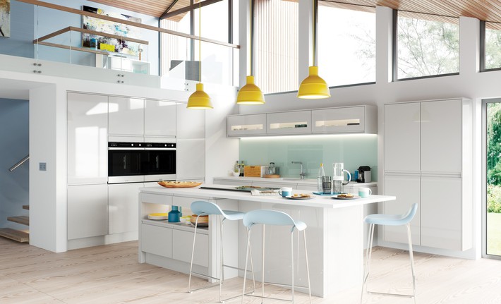 modern-contemporary-strada-gloss-light-grey-kitchen-hero-1533651310579557942666.jpg