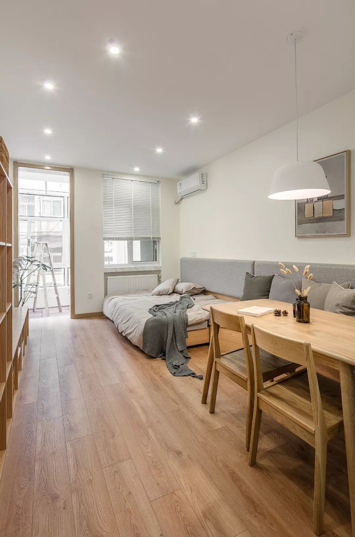 A 60m² apartment in the old dormitory that no one seems to want to live in transforms into the dream space of thousands of people after the renovation - Photo 5.