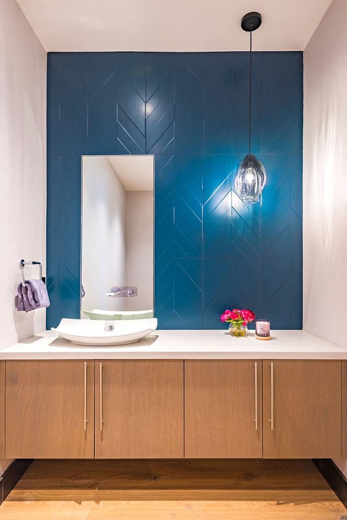 Tuyển tập những căn phòng tắm với sắc xanh dịu mát để bạn lựa chọn cho mùa hè này - Ảnh 3.