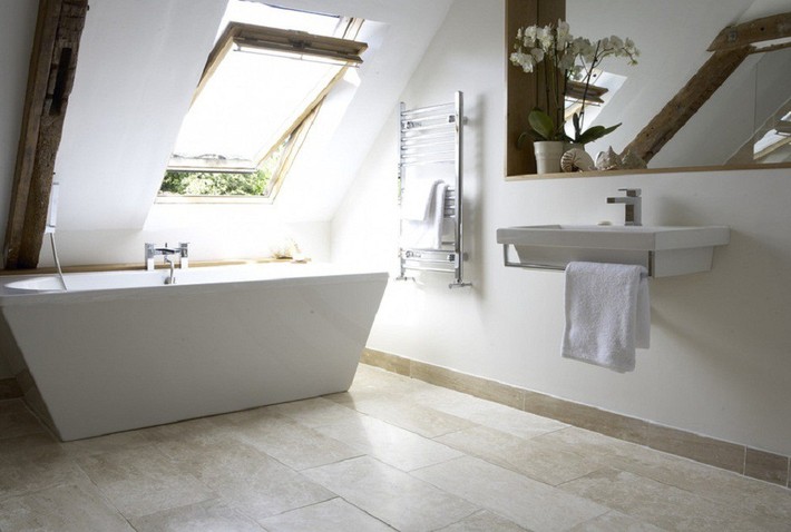 Using the attic as a bathroom, the design idea is beautiful and unique, why not try it - Photo 9.