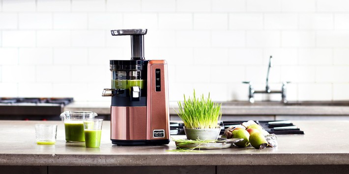 hurom-hz-slow-juicer-promo-1552322721 hurom-hz-slow-juicer-promo-1552322721