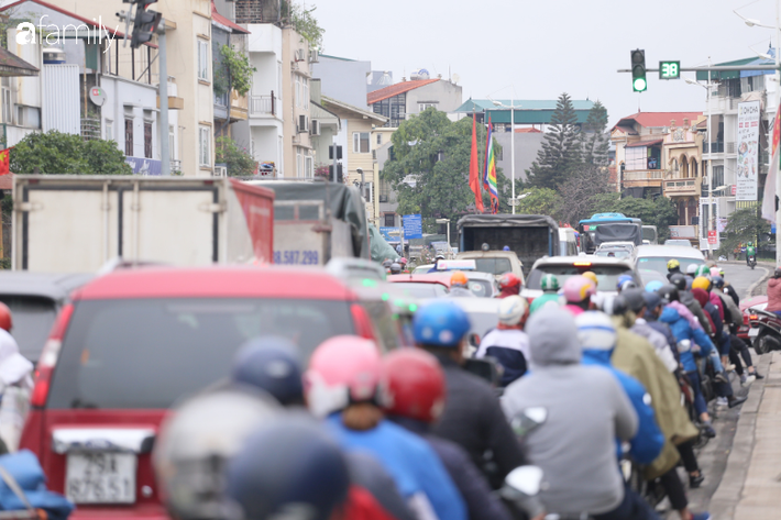 Chợ hoa Quảng An 