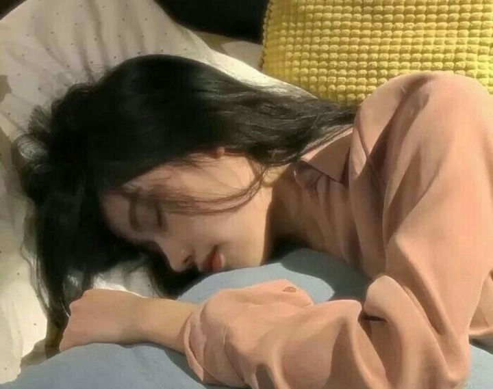 Những phụ nữ da đẹp, dáng thon đều có chung thói quen không làm 3 việc này trước khi ngủ, chị em muốn giảm cân cần lưu ý - Ảnh 1.