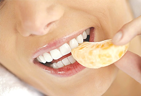 ​Phụ nữ ăn nhiều cam &iacute;t bị sỏi mật.