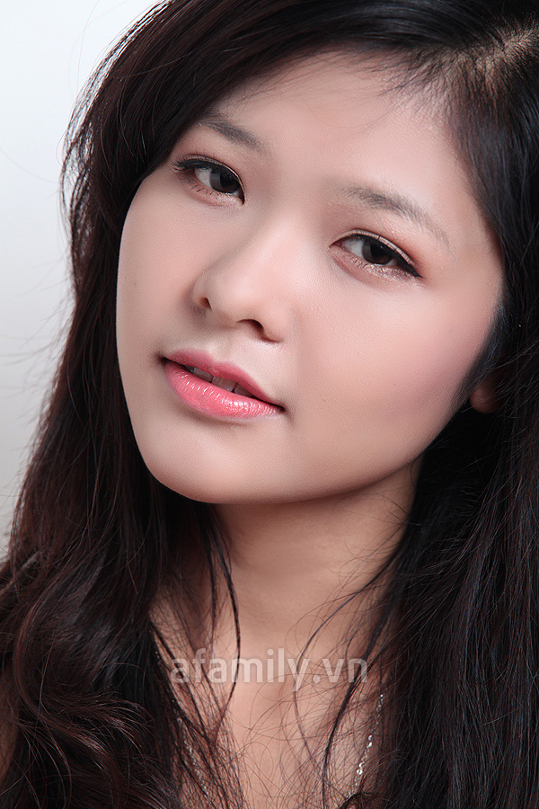 Make up trong suốt cho đôi mắt mí sụp