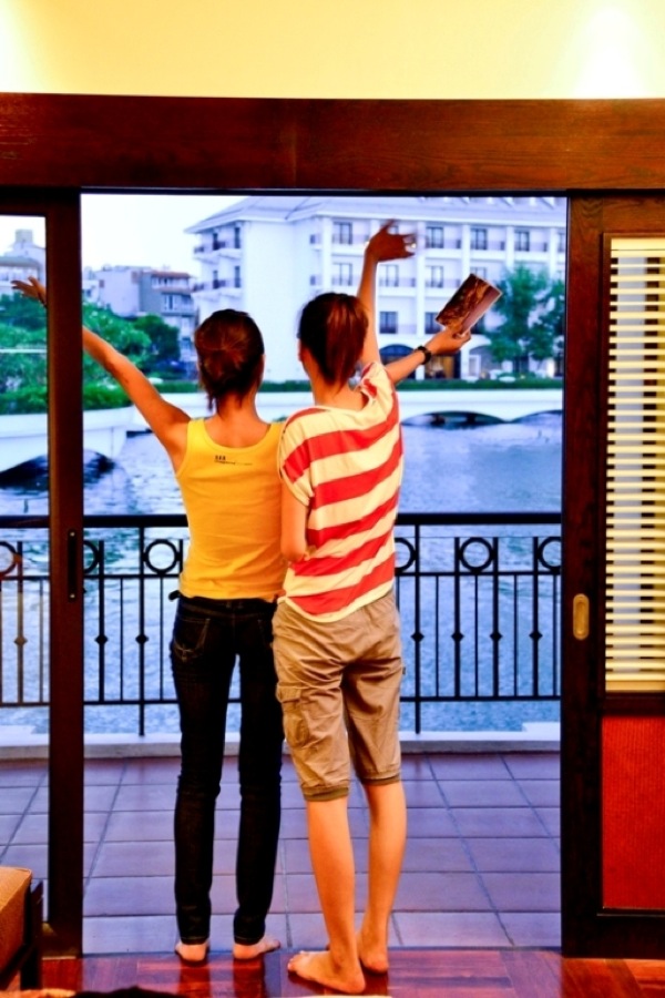 Các thí sinh ở khách sạn xa hoa tại Hà Nội