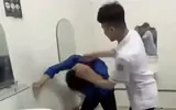 Nam sinh lớp 12 bị bạn học đánh gãy xương mũi