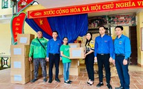 Grab Việt Nam trao tặng hỗ trợ cho người dân chịu ảnh hưởng bão, lũ ở miền Bắc