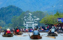 Hơn 2 vạn người đổ về chùa Hương dù chưa khai hội: Những điều cần biết khi tham gia lễ hội mùa xuân lớn nhất Việt Nam