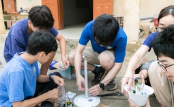 Học sinh làm dự án cộng đồng: Giải bài toán xã hội bằng năng lực thực tế