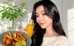 Bên cạnh collagen, tôi còn uống loại nước màu vàng này mỗi sáng để chống oxy hóa và giúp đẹp da