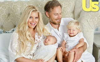 Jessica Simpson tung chồng lên tận "mây xanh"