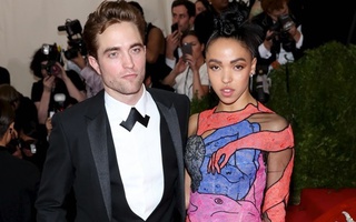 Bạn gái Robert Pattinson chưa từng xem "Chạng vạng"