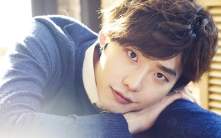 Lee Jong Suk nói về "Pinocchio", Park Shin Hye và... hơn thế nữa!