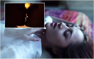 Bảo Anh nóng bỏng hôn môi bạn đồng giới