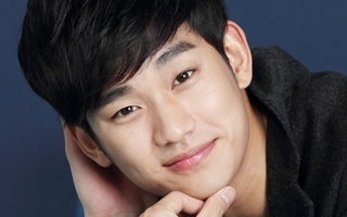Fan phấn khích vì Kim Soo Hyun trở lại màn ảnh rộng sau 2 năm