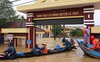 Nhiều trường đại học giảm học phí, có chính sách hỗ trợ sinh viên vùng lũ