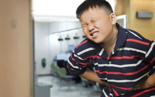 Cậu bé nhập viện cấp cứu sau khi ăn lẩu, mới 13 tuổi nhưng đã bị gan nhiễm mỡ và viêm tụy nặng