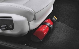 Chính thức bỏ quy định ô tô 4 chỗ phải lắp bình chữa cháy