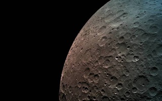 NASA trả cho công ty này đúng... 1 USD để thu thập đá từ mặt trăng