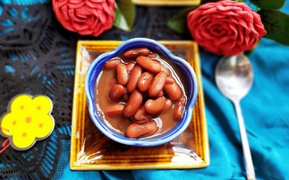 Nắng lên nấu chè đậu đỏ mát lành ăn là tuyệt nhất