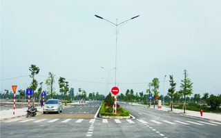 Vợ chồng trẻ chỉ có 200 triệu, không mơ mua nhà Hà Nội nên đành mua 50m² đất liền kề ở quê, 3 năm sau lên giá đã đủ tiền tỷ mua nhà thành phố