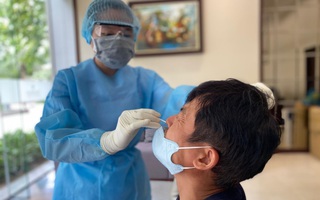 TP.HCM: Sẽ đến từng nhà rà soát và thực hiện xét nghiệm Covid-19 cho người nhập cảnh