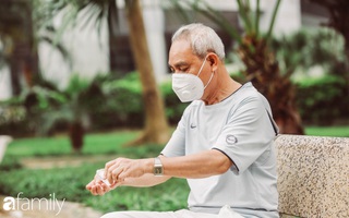 Ở nhà, đeo khẩu trang nhiều có thể bất tiện nhưng là cách tốt nhất để bảo vệ chúng ta trước đại dịch