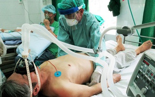 Chuyên gia: COVID-19 là "3 cú đấm liên hoàn" vào cơ thể, nếu chặn được đòn đánh cuối cùng, bệnh nhân sẽ thoát khỏi cửa tử