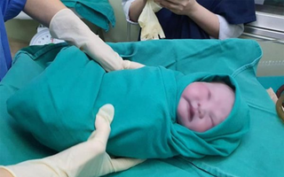 Những em bé được đặt tên độc đáo do ra đời vào thời dịch bệnh Covid-19, nghe tên của bé người Việt ai cũng gật gù