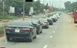 Kỷ luật Phó giám đốc bệnh viện tổ chức đám cưới cho con trai giữa mùa đại dịch Covid-19