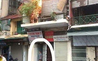 Hà Nội: Lửa cháy to trong nhà ở phố cổ, người tầng dưới vẫn ngơ ngác không hiểu chuyện gì