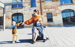 Hot mom Hà Trang: "Trò chuyện với con thế nào cũng là một nghệ thuật, hôm nay bạn đã hỏi con những gì?"