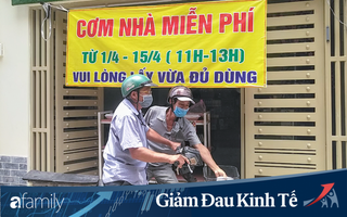 Bà mẹ hai con tốt bụng ở Sài Gòn nấu hàng trăm suất cơm cho người nghèo, người lang thang mùa cách ly Covid-19