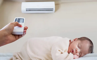 Mùa hè đã đến, chuyện con ho, mẹ đổ tội cho cái điều hòa và những nỗi sợ vu vơ của các mẹ nuôi con nhỏ