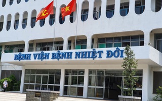 50 người đề nghị hiến tạng, nhiều người bày tỏ muốn góp tiền ghép phổi cho bệnh nhân phi công người Anh nhiễm COVID-19