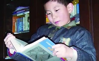 10 tuổi đã vào đại học, là niềm tự hào của cả nhà nhưng cuối cùng bố mẹ phải hối hận vì nuôi dạy con thiếu sót