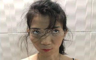 Đồng Nai: "Nữ quái" 27 tuổi giấu hàng chục gói ma túy tổng hợp trong áo lót để bán cho con nghiện