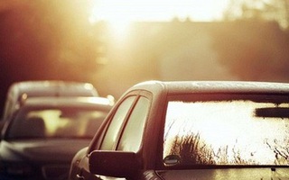 Lưu ý quan trọng khi ngủ trong xe ô tô có bật điều hòa