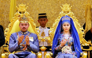 Nàng dâu Lọ Lem của hoàng gia Brunei trong hôn lễ xa hoa bậc nhất châu Á cách đây 16 năm hiện giờ có cuộc sống ra sao?