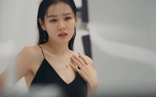 Hoàn mỹ như Son Ye Jin cũng có lúc khiến fan "ngao ngán" vì quá kém kỹ năng này