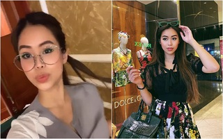 Dân tình ngạc nhiên khi lần đầu thấy Tiên Nguyễn - ái nữ của "ông vua hàng hiệu" Johnathan Hạnh Nguyễn trực tiếp đứng bán hàng sale, tươi tắn không ngại ngùng
