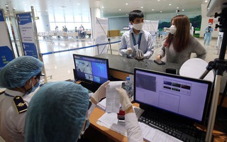 Thủ tướng Nguyễn Xuân Phúc: Chưa mở cửa đối với khách du lịch nước ngoài
