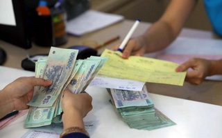 Hành trình 'đứng tim' lấy lại 300 triệu đồng chuyển khoản nhầm