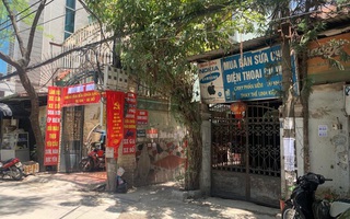 Vụ tên cướp mặc sơ mi trắng đột nhập tiệm vàng ở Hà Nội: 1 thanh niên bị đâm gục trong lúc đuổi theo tên cướp