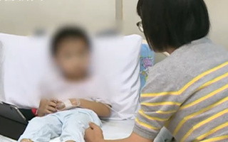 Chỉ vì thói quen tai hại sau bữa ăn, cậu bé 4 tuổi bị hoại tử ruột sau 1 ngày và phải cắt bỏ 1,5m ruột non