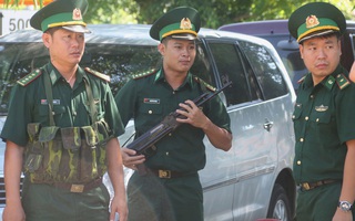 Tung quân ráo riết truy bắt phạm nhân giết người vượt ngục trốn trên đèo Hải Vân