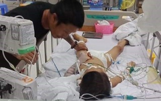 Bé 7 tuổi ngưng tim, hôn mê sau ca mổ lấy đinh nẹp ở tay
