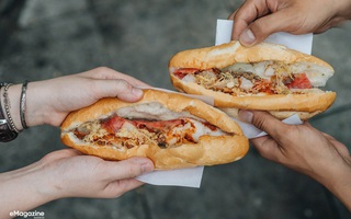 Món “bánh mì cuộn” mới xuất hiện của chuỗi siêu thị Mỹ khiến dân mạng phẫn nộ, bị chỉ trích vì “phá hủy” bánh mì Việt Nam truyền thống