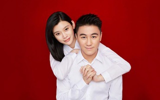 Đối mặt với áp lực và sự ghẻ lạnh từ các thành viên nhà "vua sòng bài Macau", “siêu mẫu Victoria's Secret” quay sang trút giận lên người này?